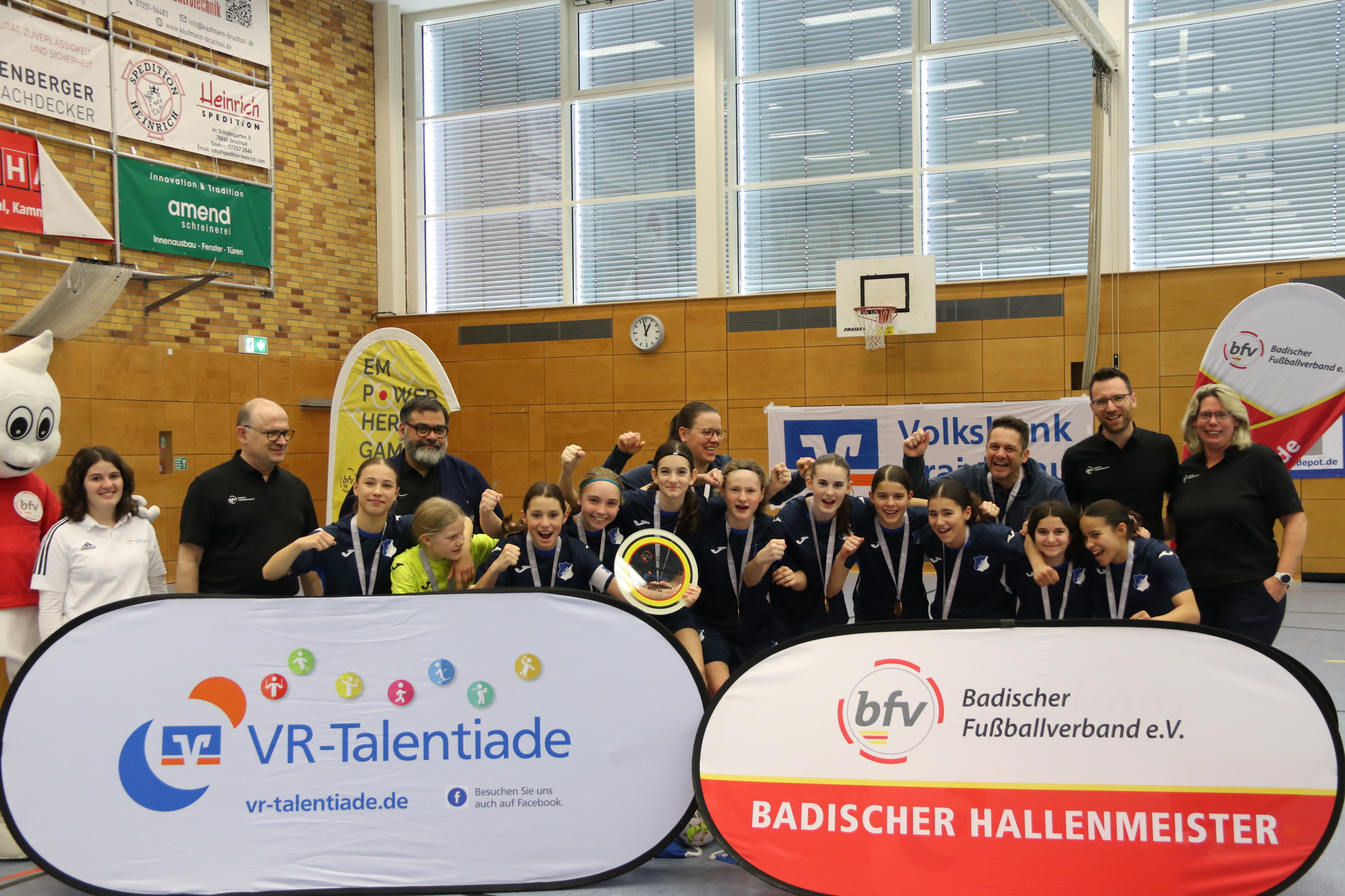 Siegerfoto D-Juniorinnen Hoffenheim