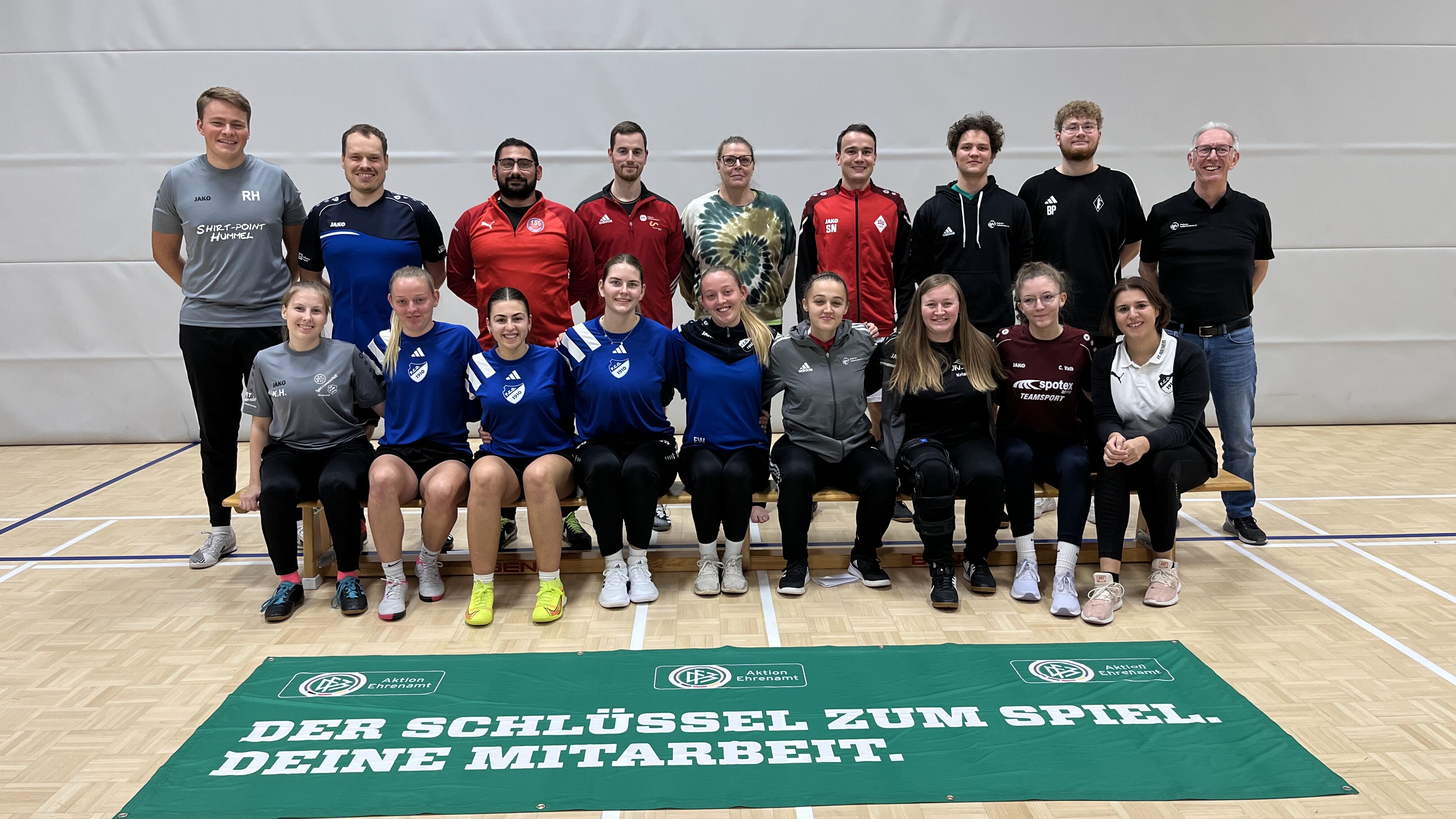 Gruppenbild Teilnehmer YLD 2025