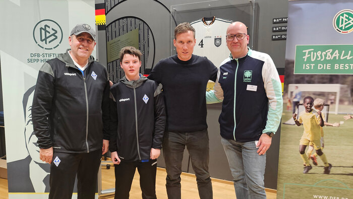 die drei badischen Kongressteilnehmer mit Hannes Wolf